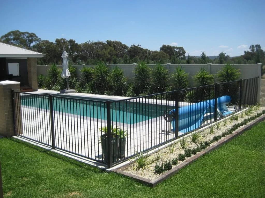 Custom Pool Fencing